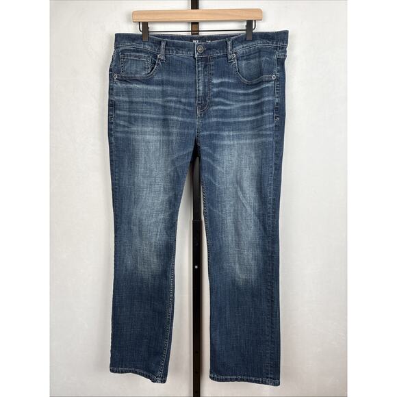 BKE Tyler Stretch Jeans Mens 36x30 Blue Dark Wash Relaxed Whiskered Faded Denim